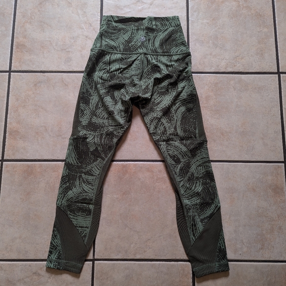 Lululemon Highest Times Pant *Wanderlust - Picture 2 of 4